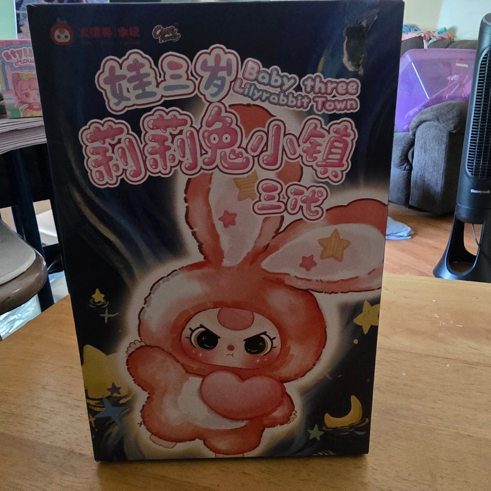 Cureplaneta Baby Three Lily Rabbit Town V3 Plush Blind Box Sealed DPL4300